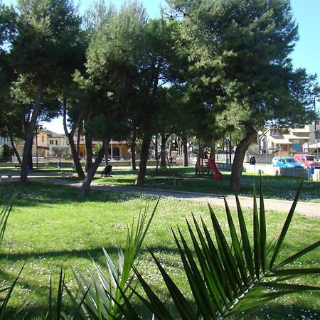 Il Casale Aparthotel Martinsicuro Bagian luar foto